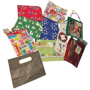 Mixed Gift Bags & Wrapping Paper Lot Birthday Holiday Teddy Bear Paper Crafts